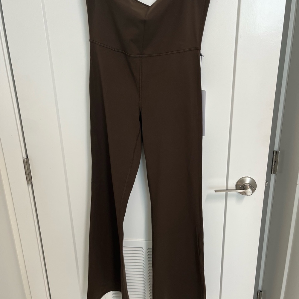 ALO Yoga Chocolate Brown leggings